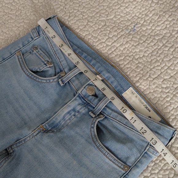Rag & Bone Size 25 Light wash Blue Capri Distressed Step Hem Jeans - Picture 6 of 16